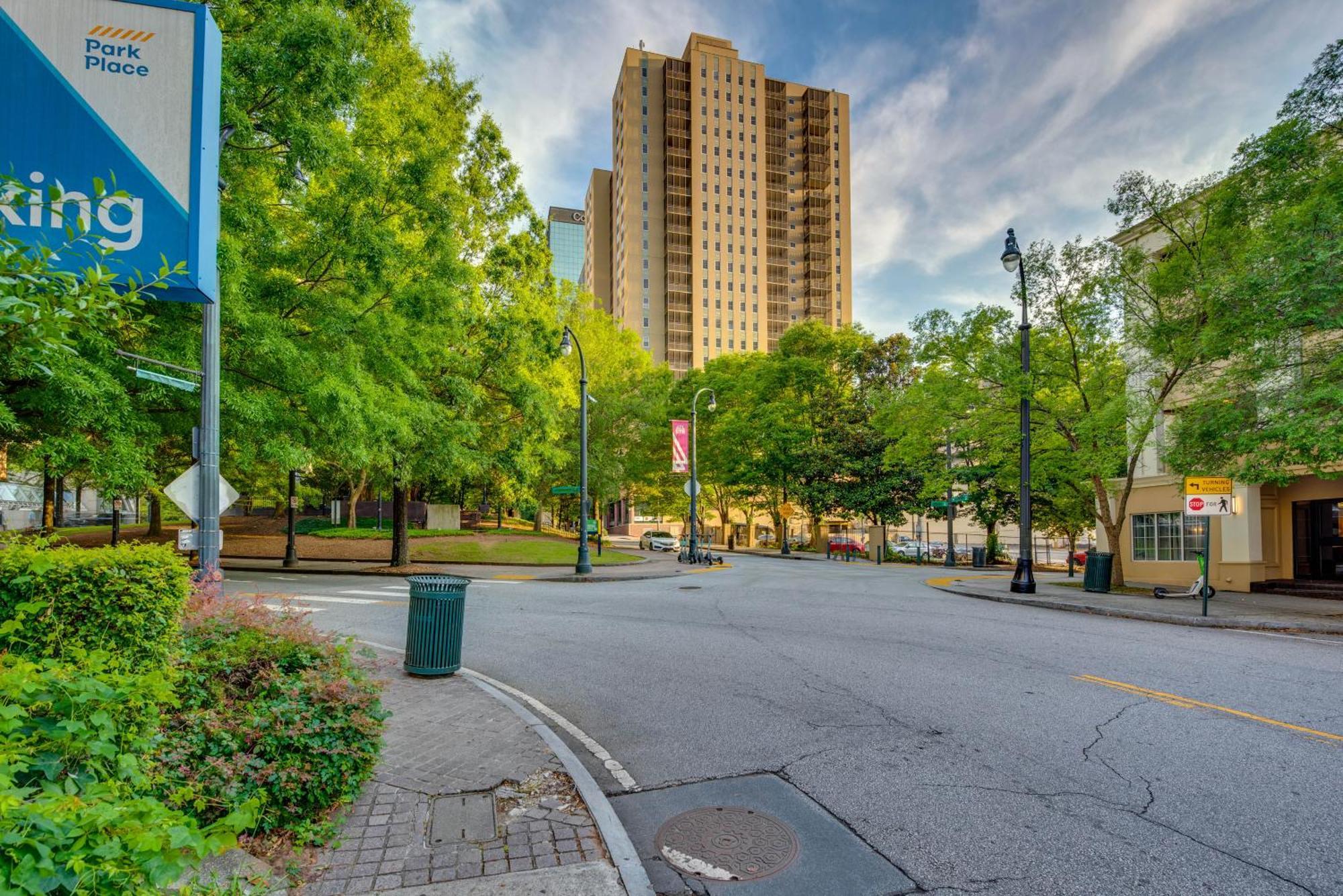 Downtown Atlanta Condo Walk To Arenas And Venues Екстериор снимка